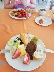 Еда в отеле Grand Park Kemer