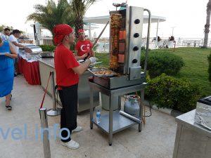 Еда в отеле Grand Park Kemer